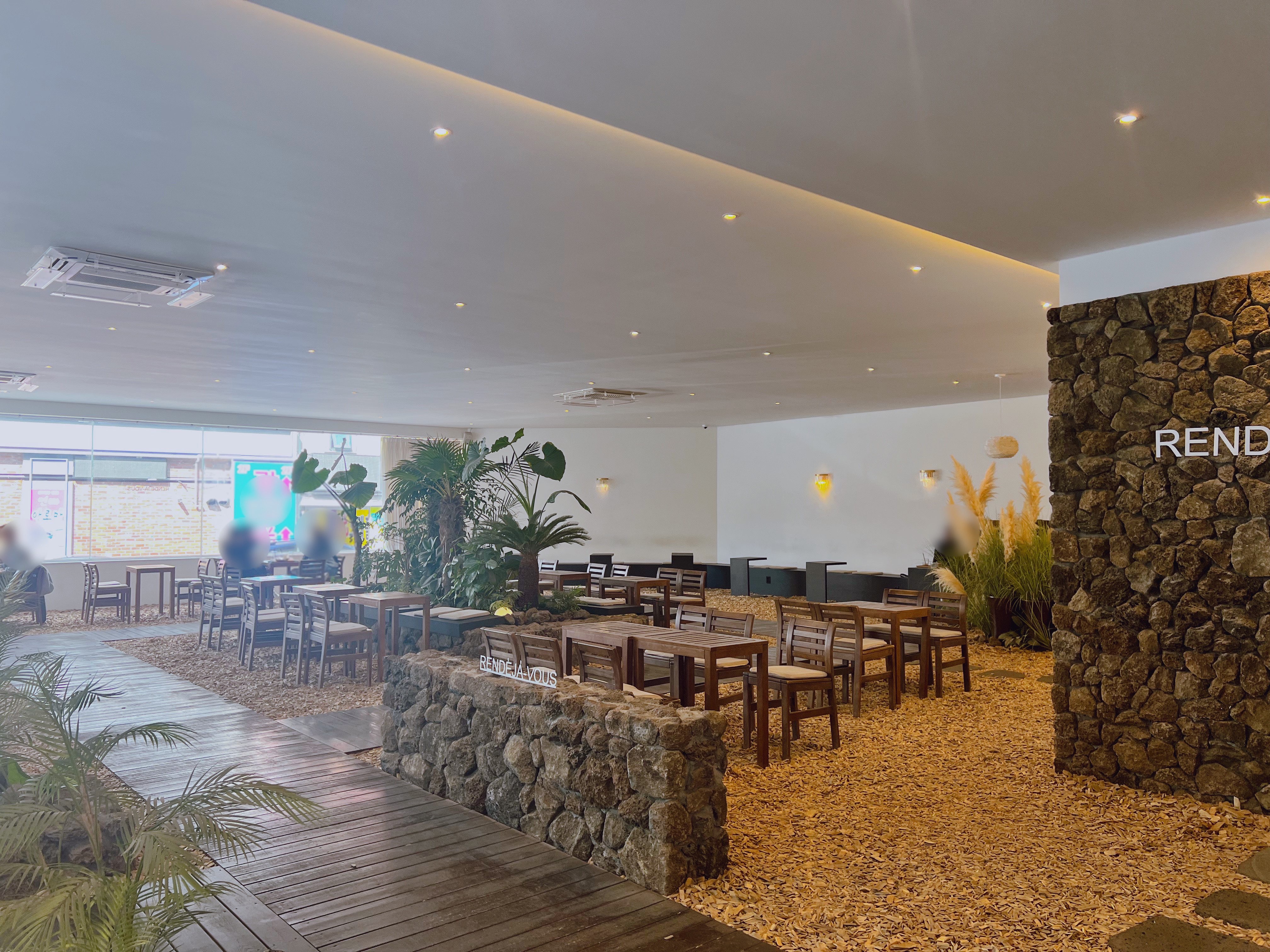 광주 서구 카페 랑데자뷰