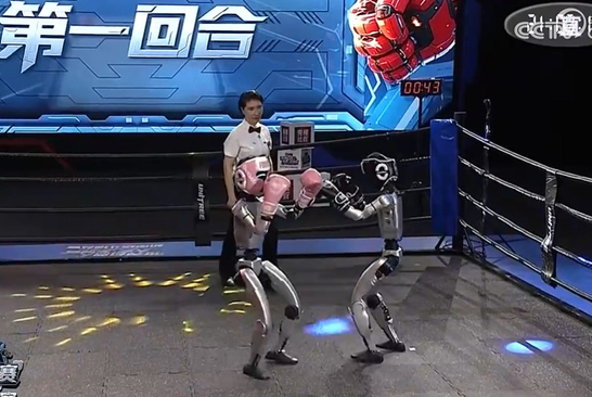 세계 최초 로봇 격투 대회 - 휴잭맨의 영화 '리얼스틸'이 현실로