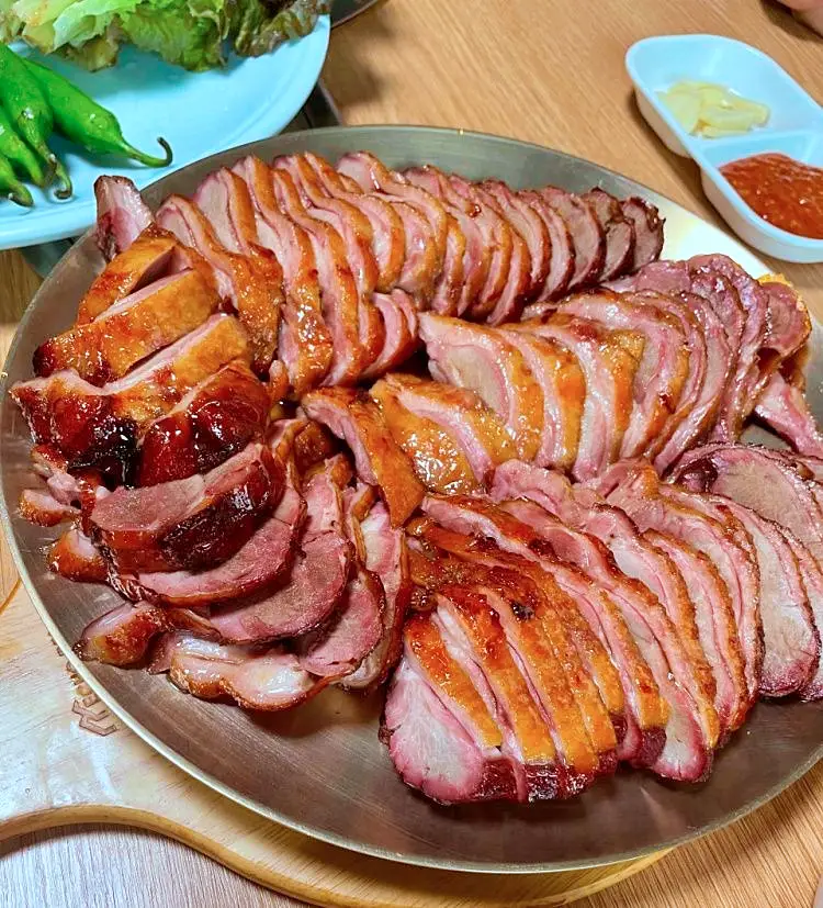식객 허영만 백반기행 162회 신성우 편 황토 흙가마에서 구워낸 오리구이, 술을 부르는 오리탕 소요산 왕방계곡 노포 맛집 소개