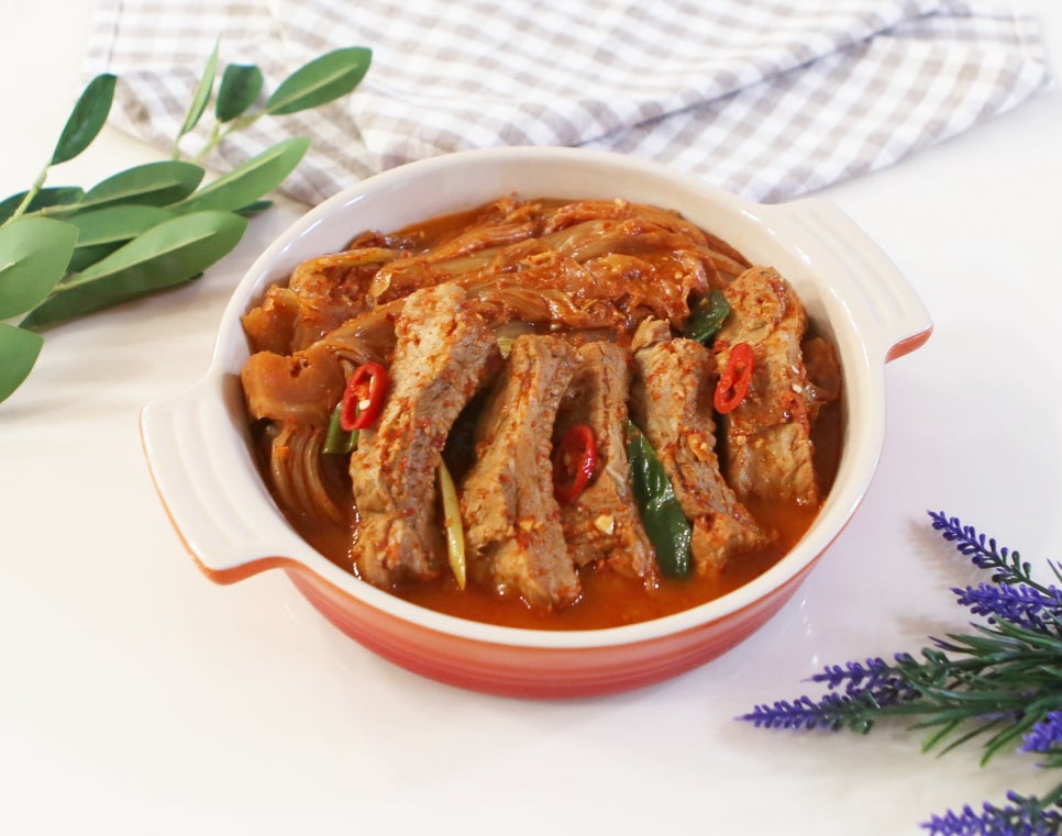 등갈비 김치찜