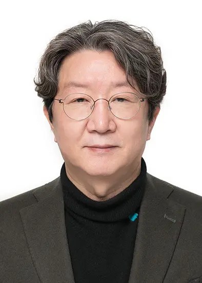 이상운 대한병원장협의회 회장은 순천향의대를 졸업한 재활의학과 전문의이다.