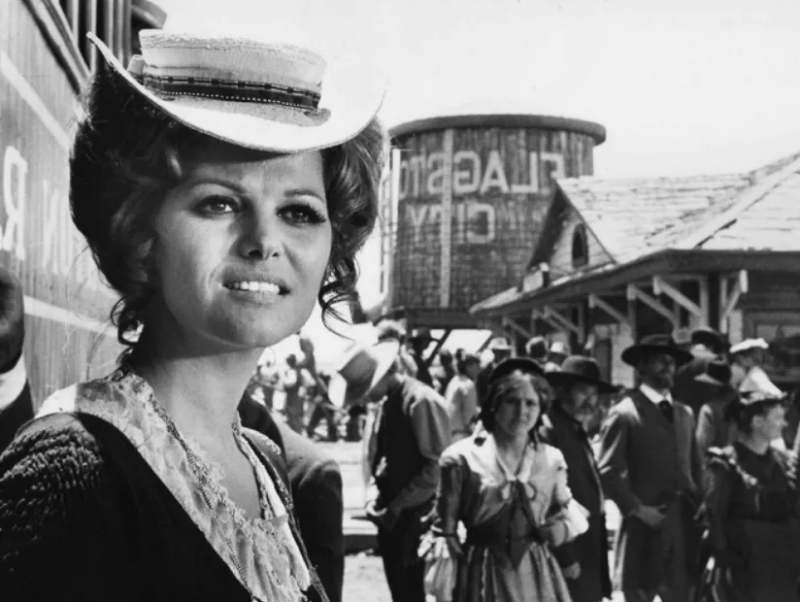 옛날 옛적 서부에서 스틸컷2