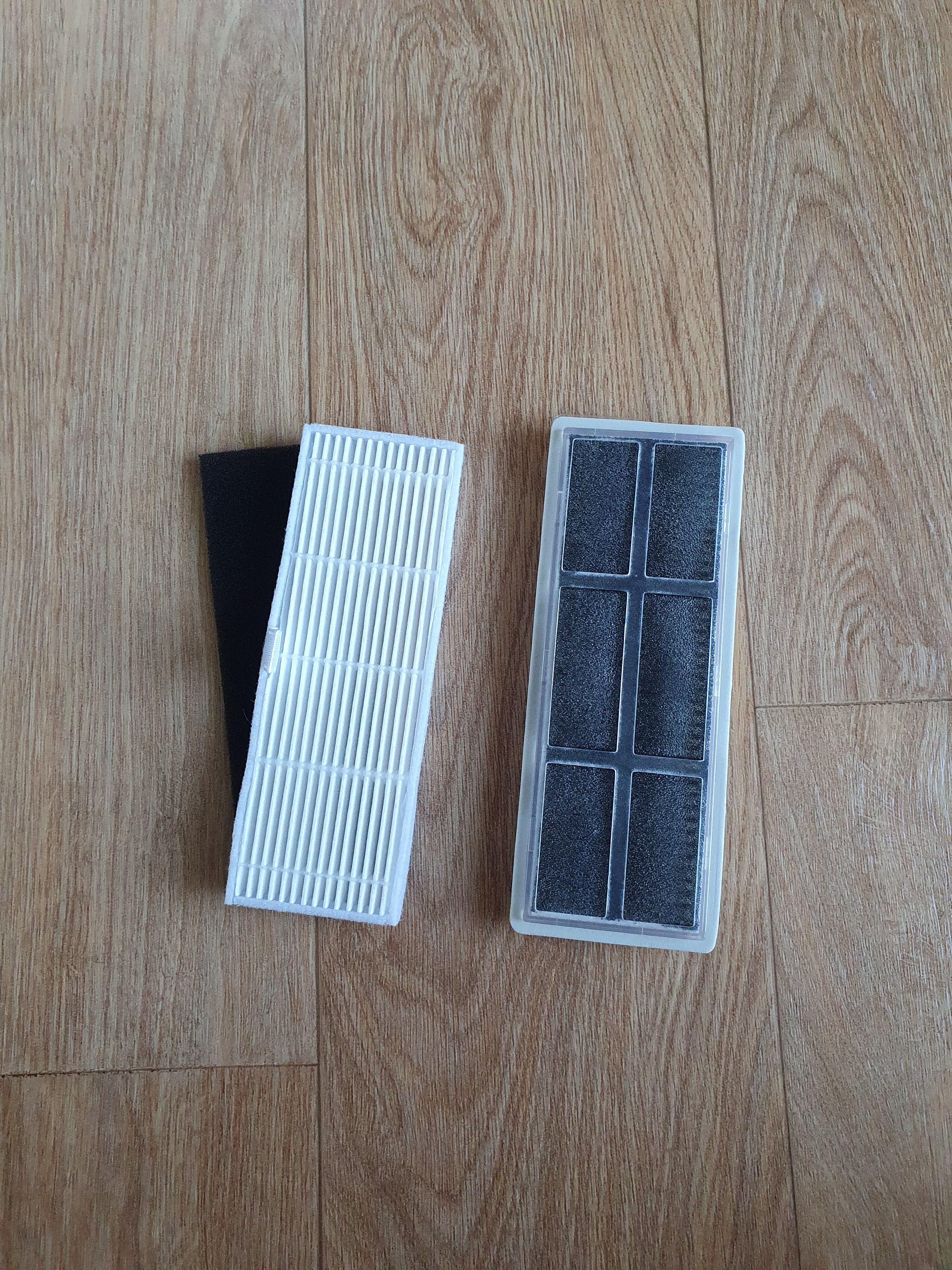 레노버 로봇청소기 T1S PRO 호환용 필터 왼쪽, 정품 헤파 필터 오른쪽
