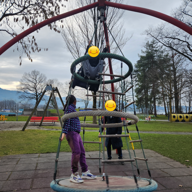 스위스 루체른 Verkehrshaus Lido 선착장 근처 놀이터