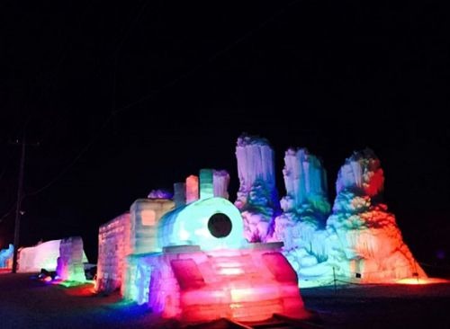 충남 청양 알프스마을 칠갑산 얼음분수축제