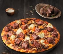 도미노피자 1+1 메뉴 사진