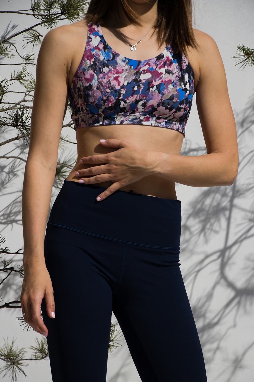 슬림한 허벅지 여성