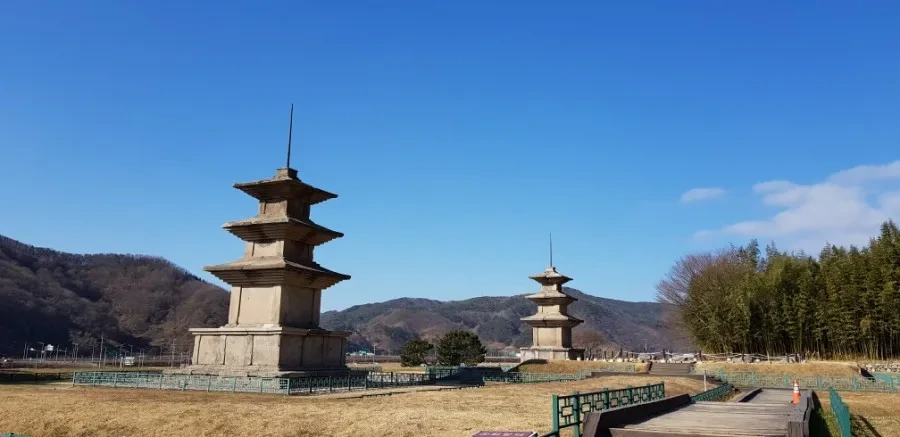 경주 감은사지