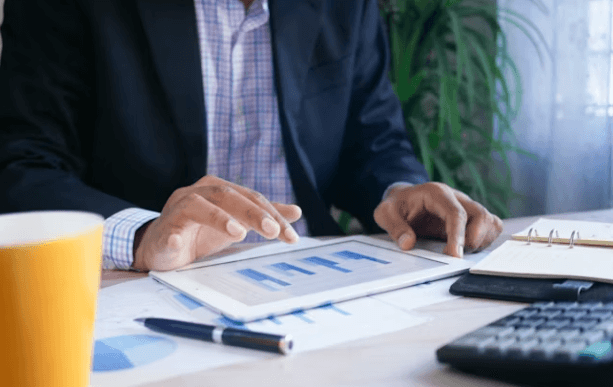 코스피 4000: IT 주도 장세&amp;#44; 조&middot;방&middot;원&middot;금 5대 핵심 투자 전략