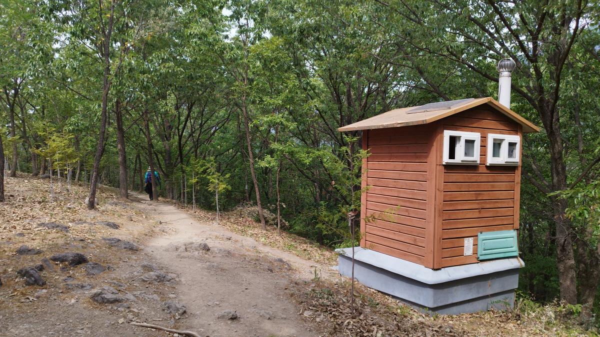 삼필봉 등산코스 화장실