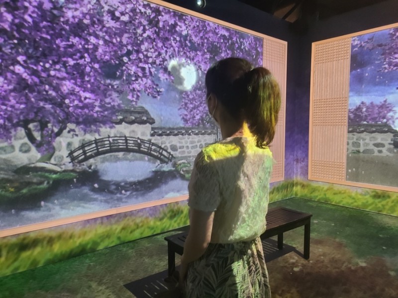 홍대 놀거리 시간의조각에서 미래랑