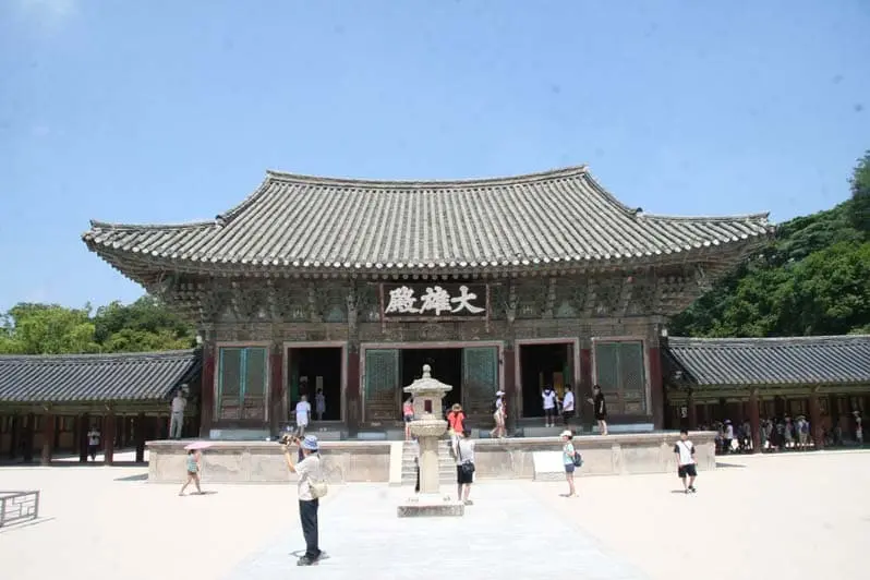 경주 불국사 대웅전 (慶州 佛國寺 大雄殿) Daeungjeon Hall of Bulguksa Temple, Gyeongju