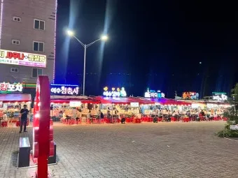여수 낭만포차 거리 밤바다 해산물 향연_19