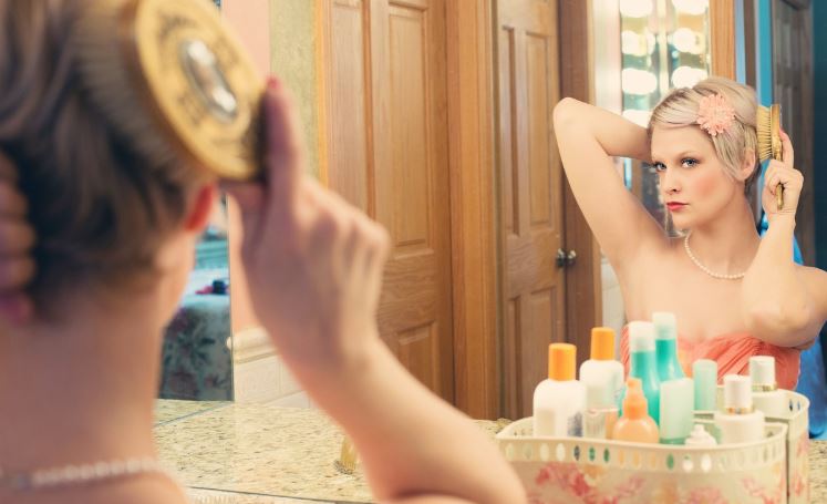 드럭스토어 vs 백화점 화장품 (접근성, 가격, 품질) 관련 사진