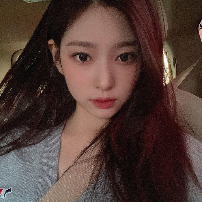 김민주 셀카 사진