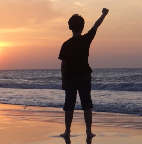 가수 비 병원비 없어 모친상