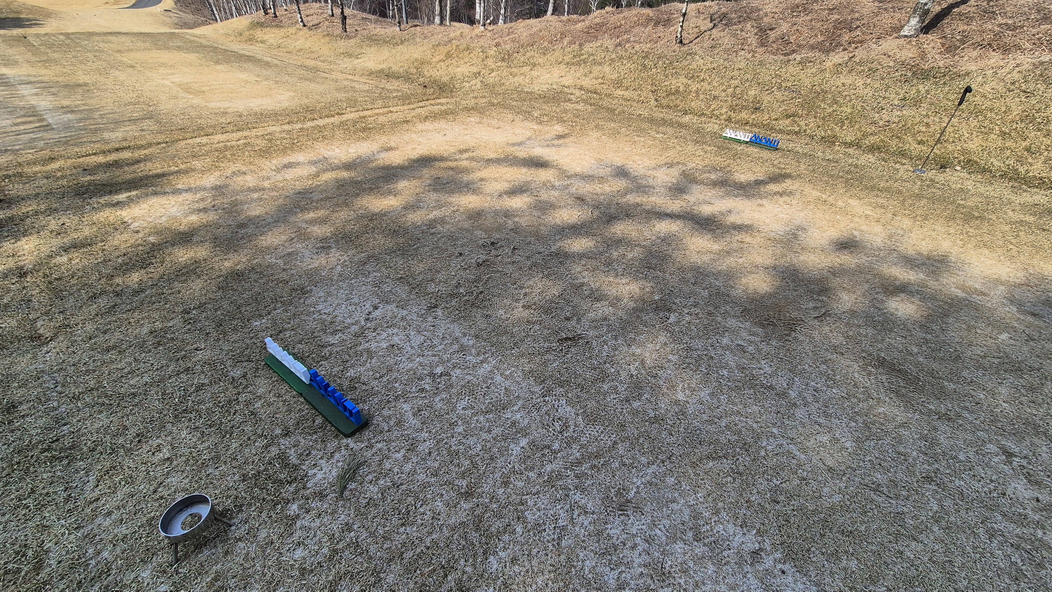 아난티코드gc 잣나무-느티나무 코스 티잉구역 상태