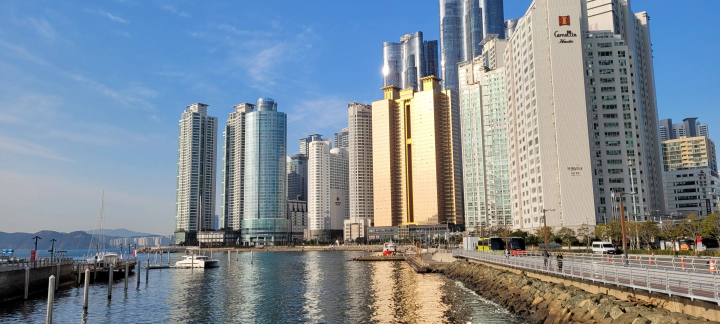 해운대 산책 신라스테이 to 벡스코. 마린시티 초입