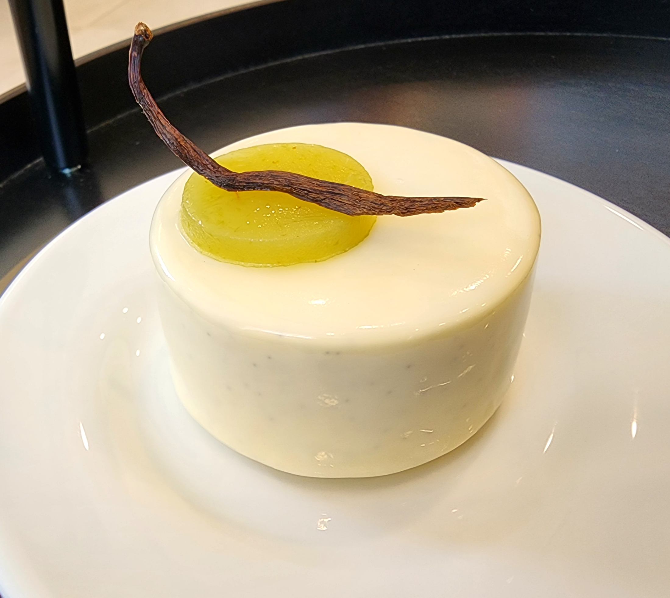 르페셰미뇽_바닐라