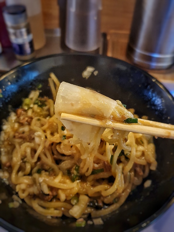 마제소바와-단무지