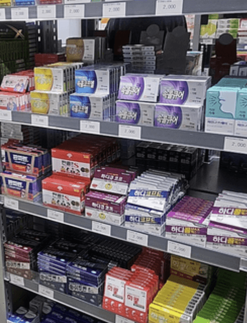 성남 창고형 약국 메가팩토리