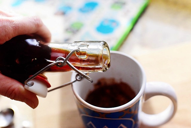 5분완성 노오븐 떠먹는 초콜릿 머그컵 케이크 만들기,팁줌