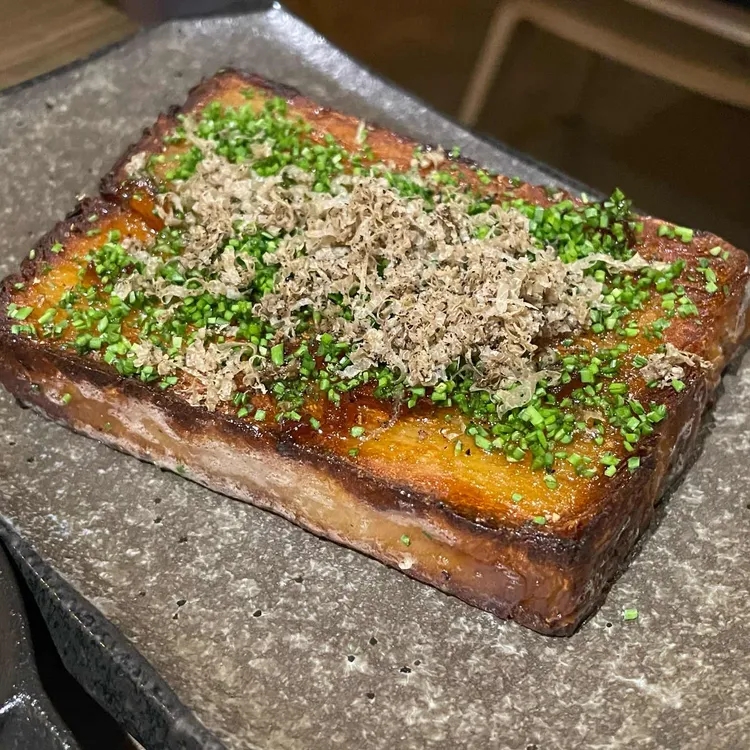 용산 한남동 고기깡패 '군몽'