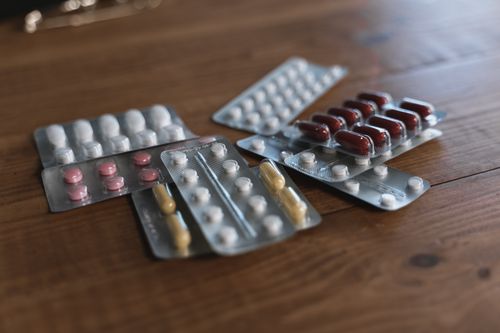 휴가지에서 약 보관하는 방법: 여름철 약효 지키는 필수 수칙