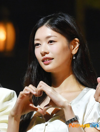 정소민: 프로필