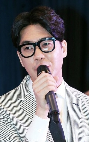 복면가왕 꽃보다향수 정체