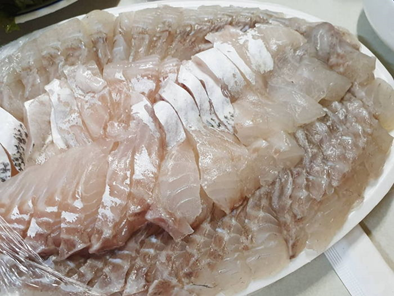 7월 제철회 농어 사진