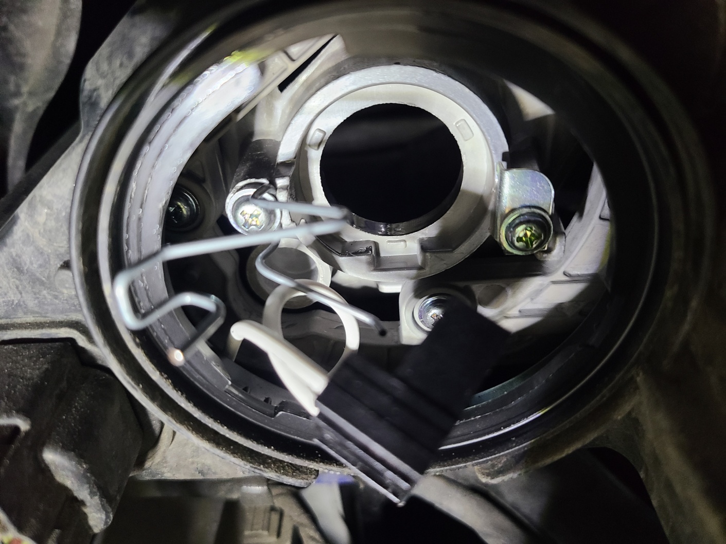 YF 소나타 전조등 교체 셀프 정비