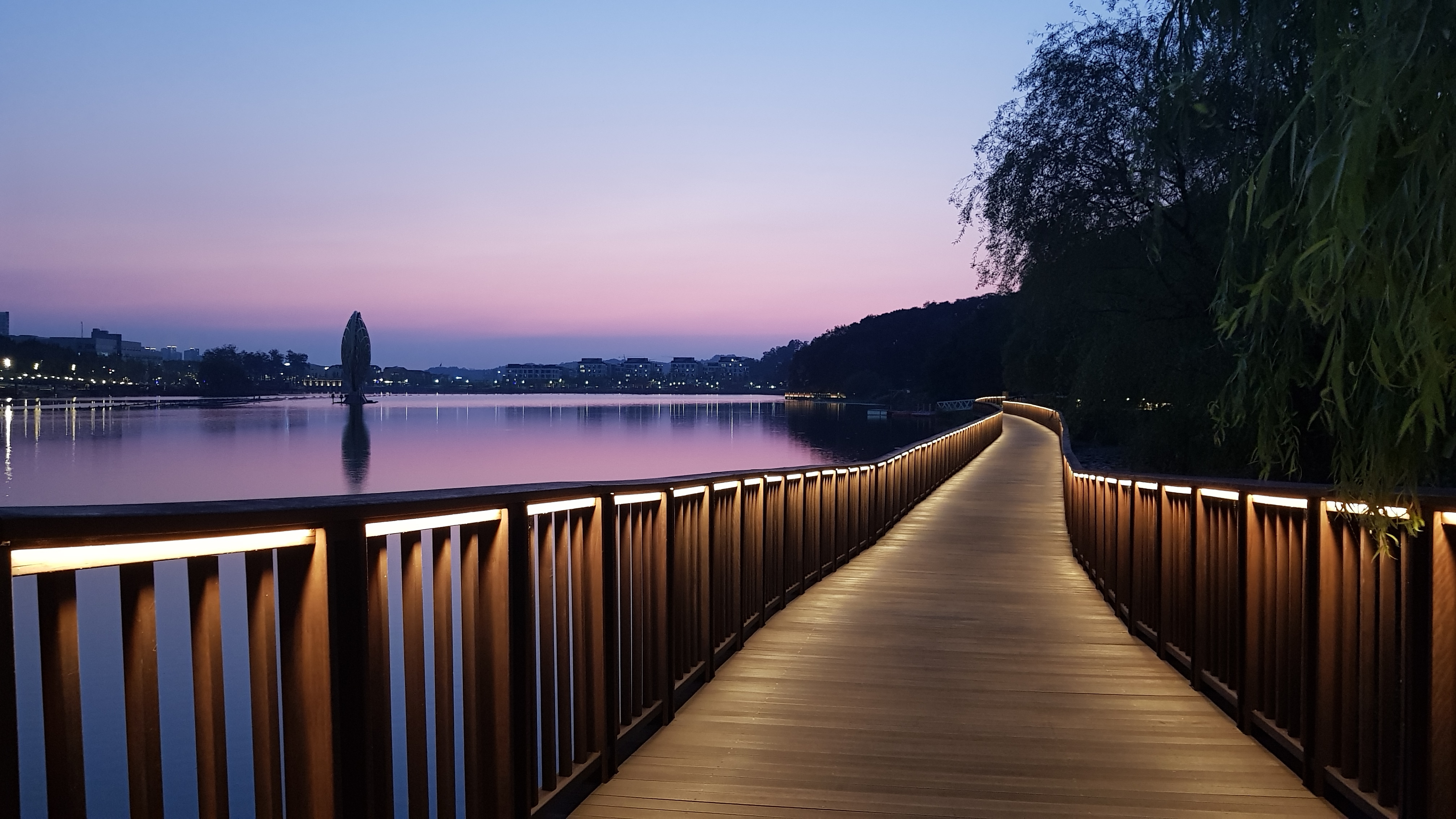 화성 동탄호수공원 산책로