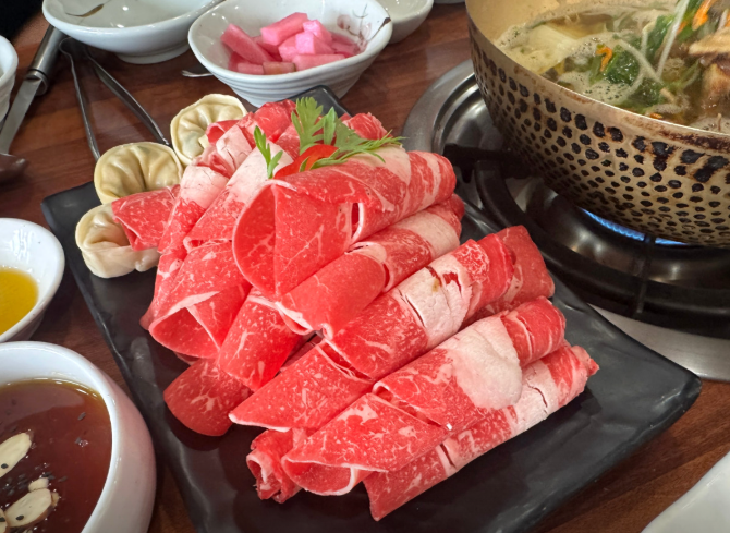 6시내고향 포천 버섯 한우 샤부샤부