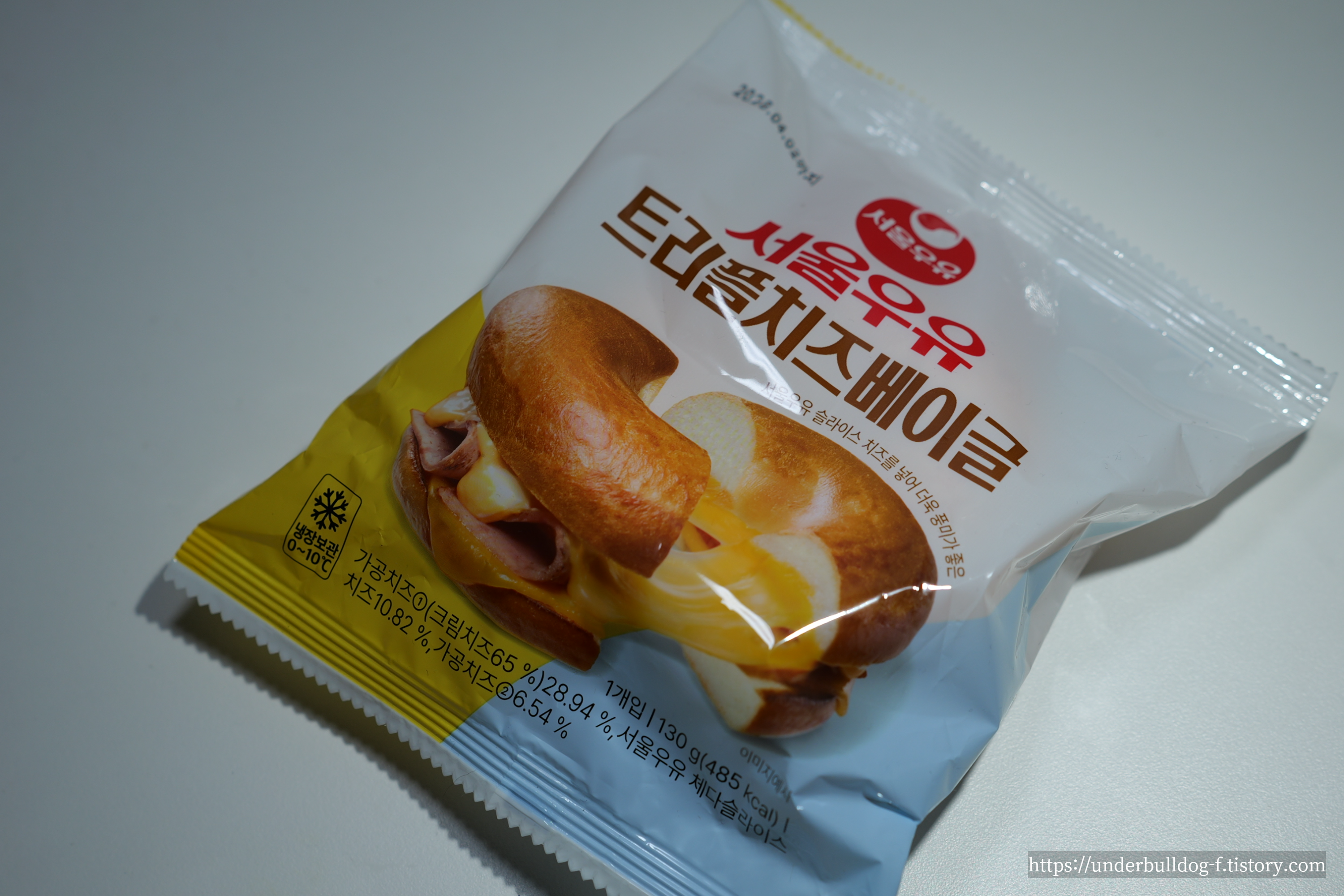 치즈 좋아하면 그냥 못 지나치는 GS25 서울우유 트리플 치즈 베이글