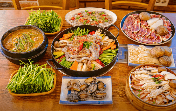 생방송투데이 오리주물럭 오리탕 전복낙지 목포 맛집