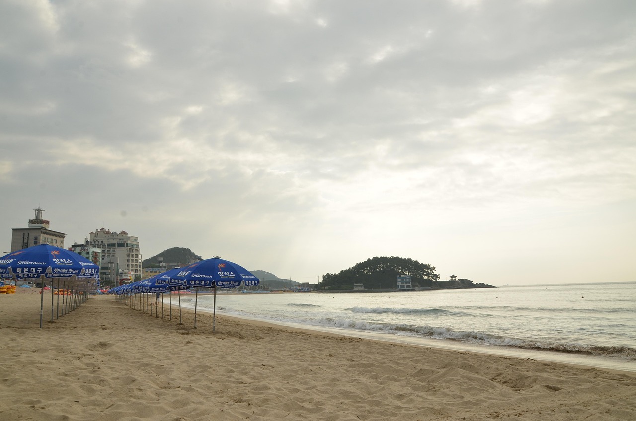 부산 송정의 해변 사진