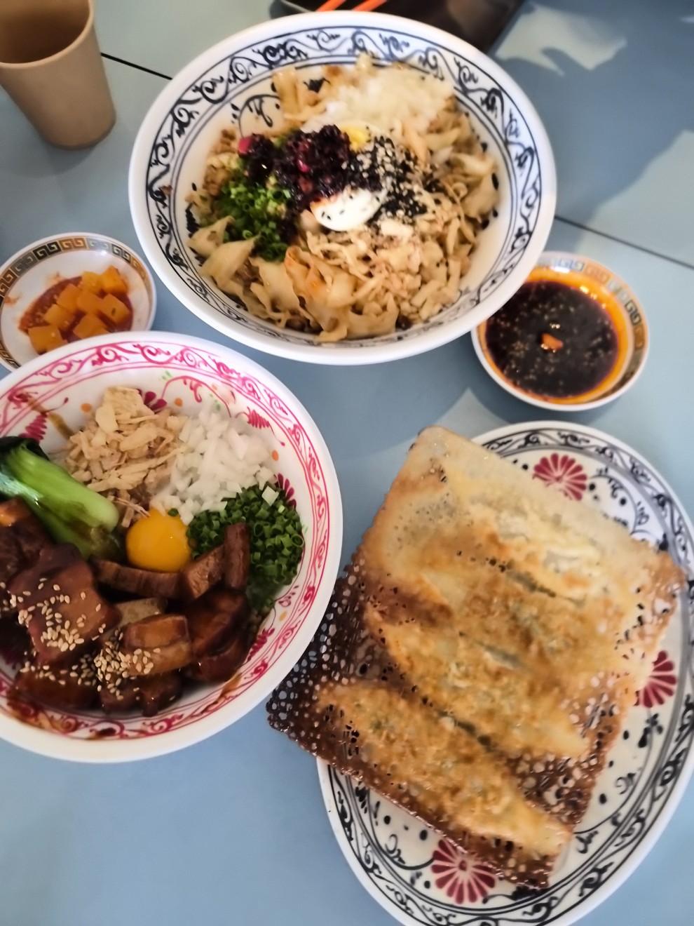 초이세트입니다