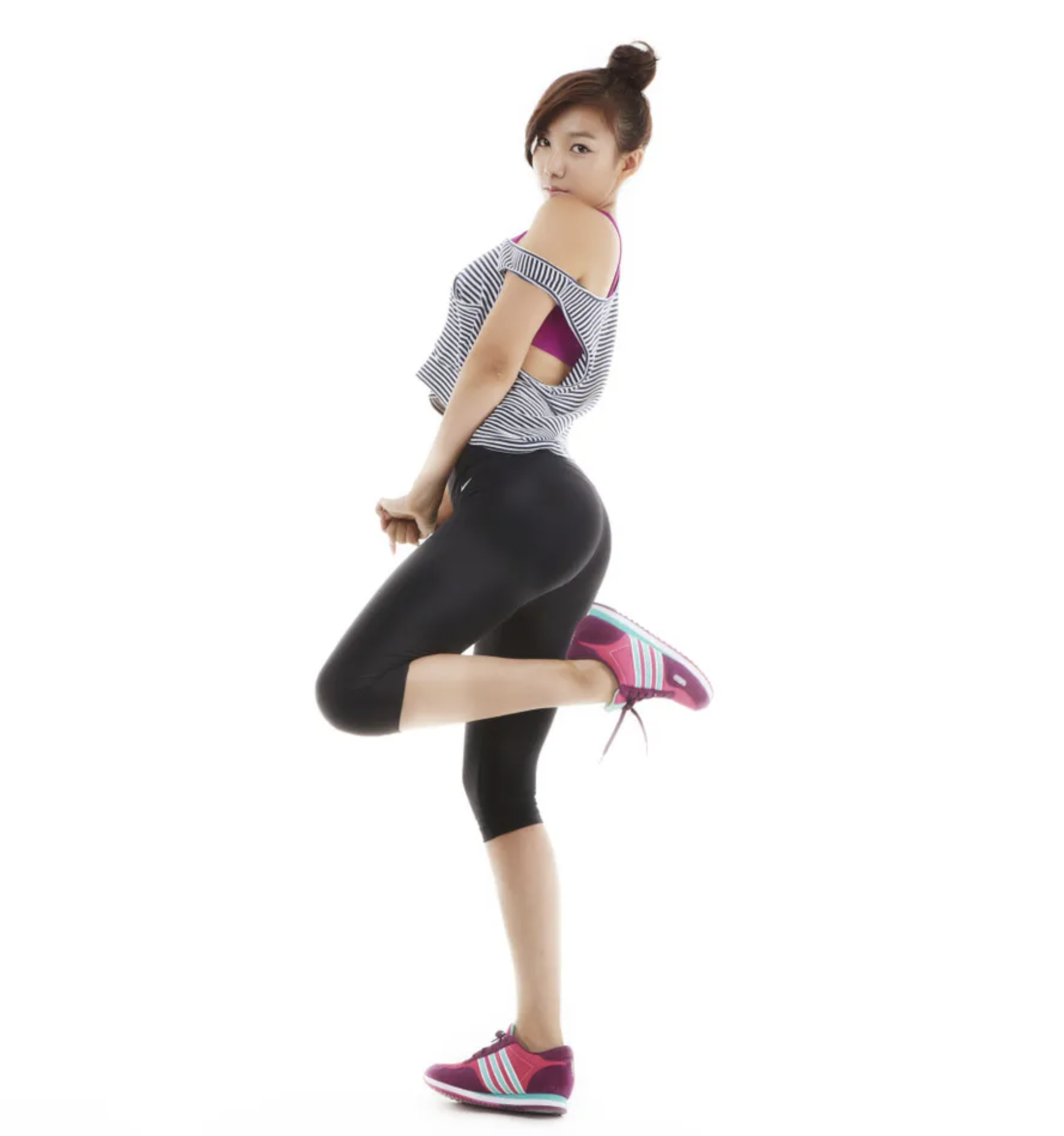 이채영 다리 각선미