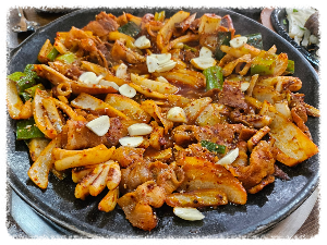 강변마을