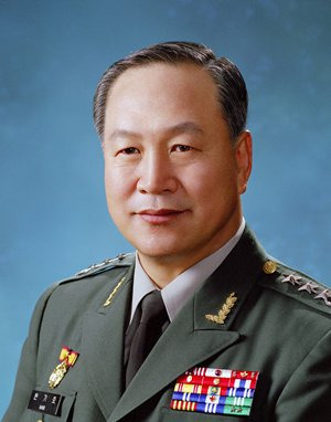 한기호 국회의원 군 경력