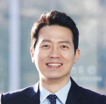 김진욱 프로필