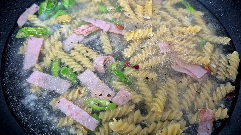푸실리 푹 삶기