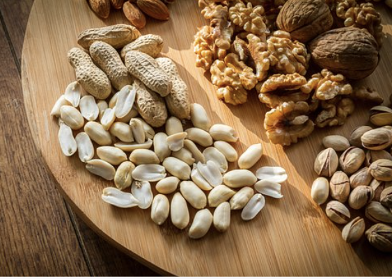 아몬드 땅콩 견과류