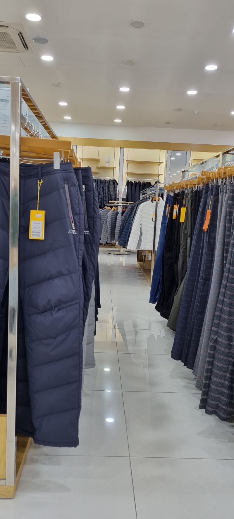 루이까스텔-내부사진