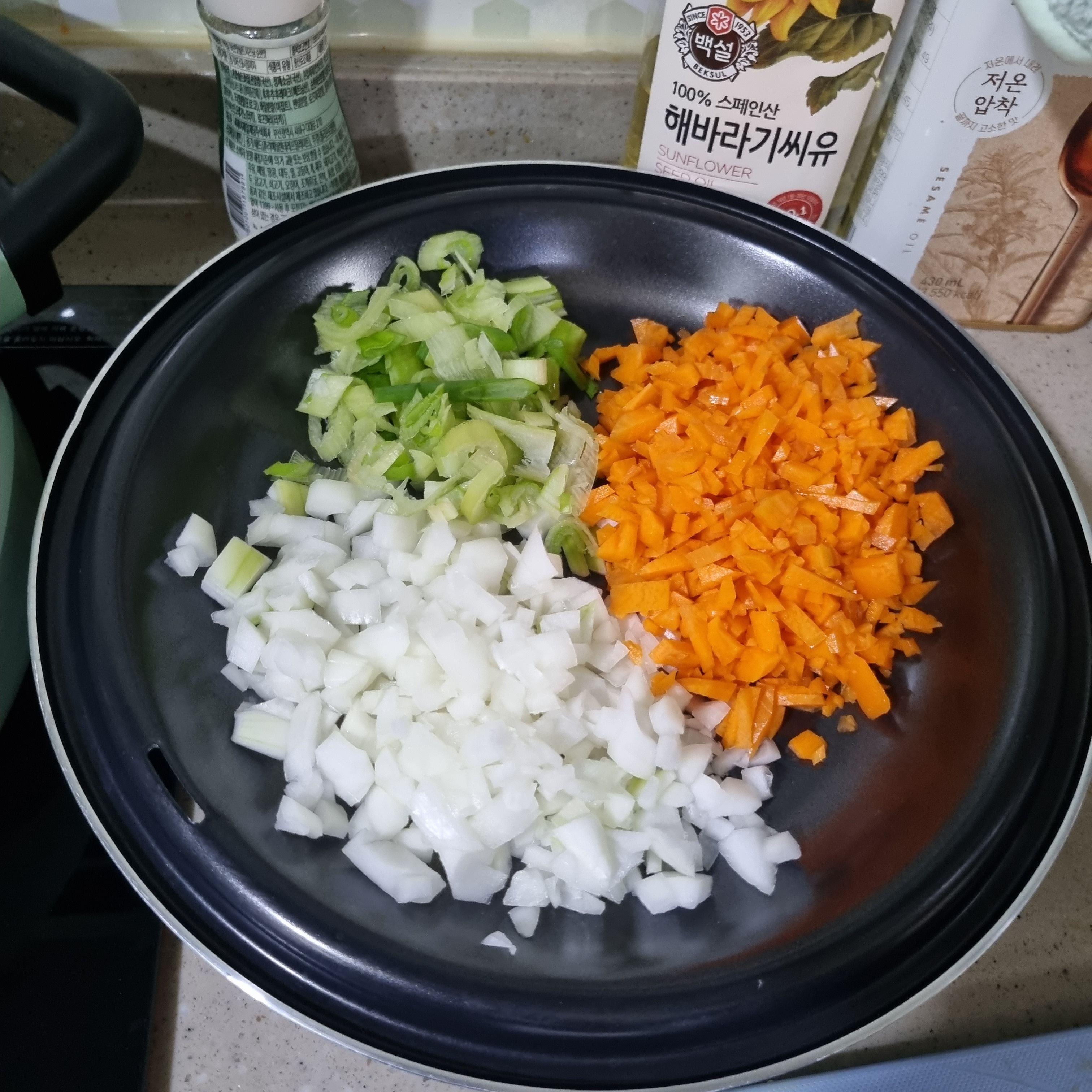 새우볶음밥 재료