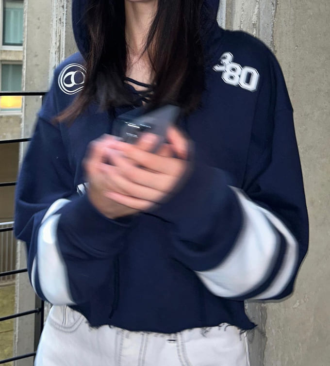 공승연 사복
