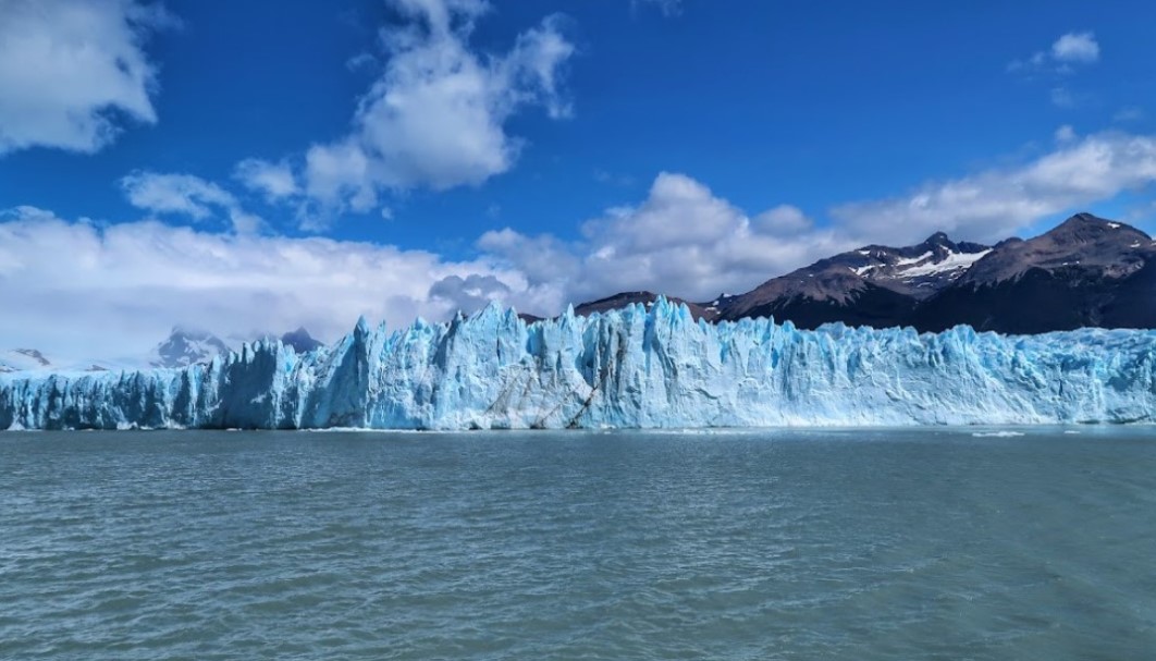 아르헨티나 남부 파타고니아 지역에 위치한 페리토 모레노 빙하(Perito Moreno Glacier)
