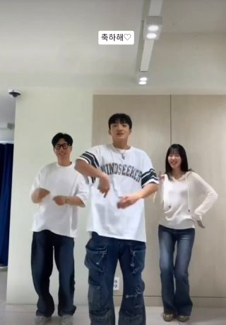 지예은 바타 열애 인정 프로필 나이 교회