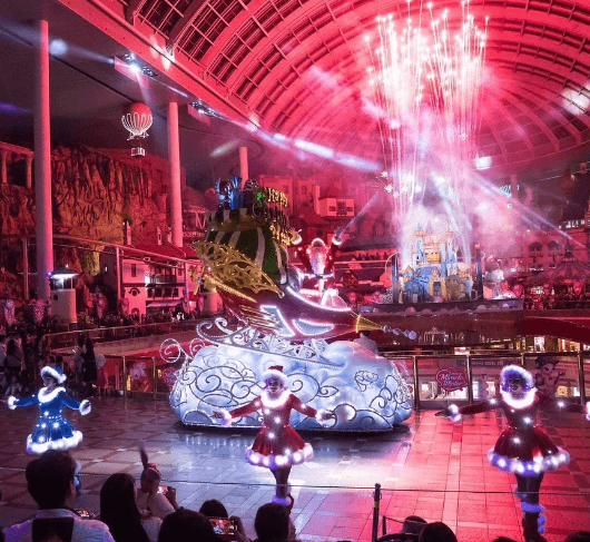 롯데월드 크리스마스 퍼레이드